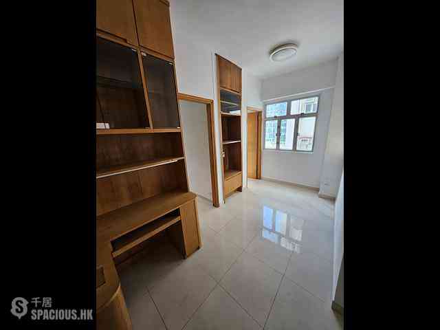 Wan Chai - 229-231, Lockhart Road 04