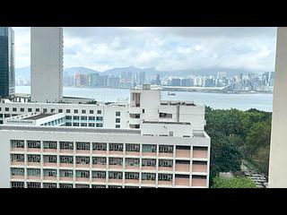 Quarry Bay - Riviera Mansion 08