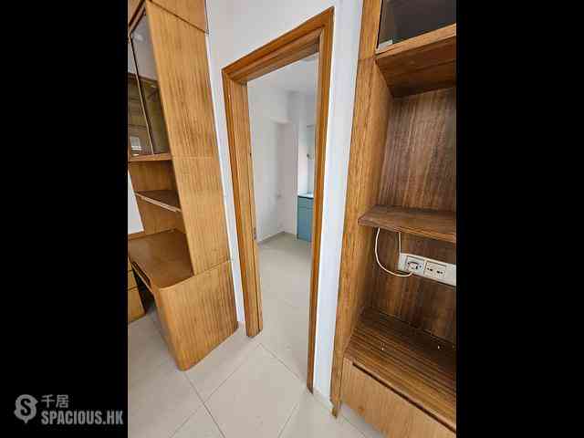 Wan Chai - 229-231, Lockhart Road 06