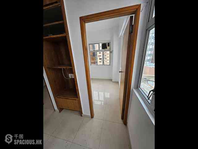 Wan Chai - 229-231, Lockhart Road 07