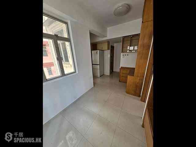 Wan Chai - 229-231, Lockhart Road 09