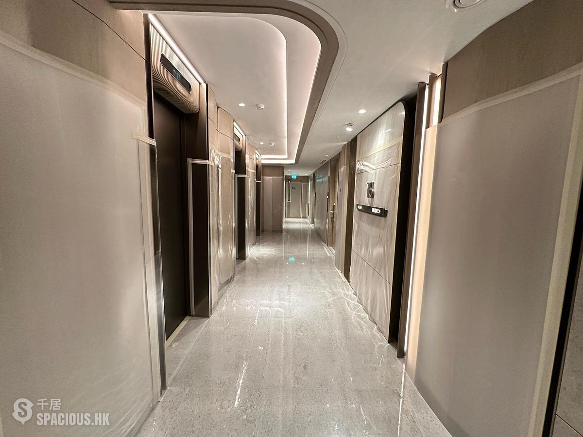 Wong Chuk Hang - The Southside Phase 4A La Montagne I Tower 2B 01