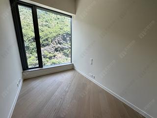 Ap Lei Chau - The Corniche Tower 1 09