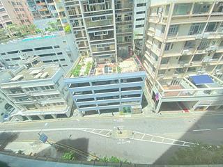 Mid Levels Central - Robinson Place 04