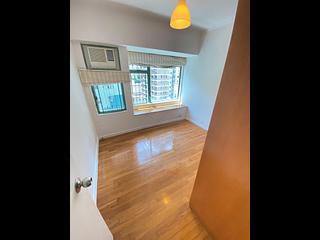 Mid Levels Central - Robinson Place 08