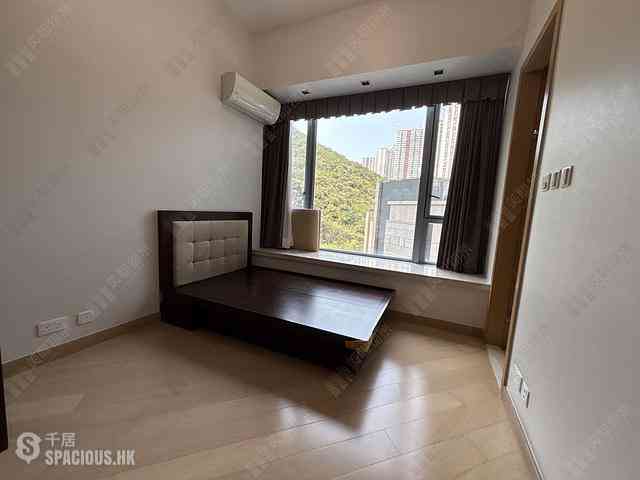 Ap Lei Chau - Larvotto Block 2 08
