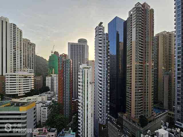Wan Chai - King Sing House 12