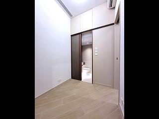 Cheung Sha Wan - The Paddington 05
