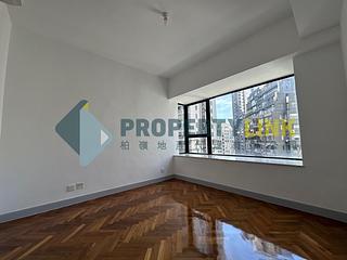 Mid Levels Central - 62B, Robinson Road 04