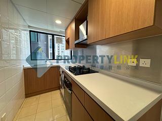 Mid Levels Central - 62B, Robinson Road 07