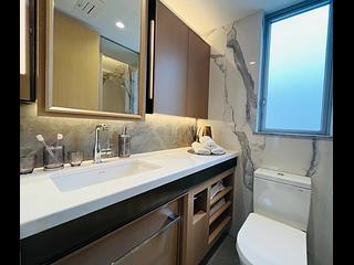 Sai Ying Pun - No.8 Hing Hon Road (Resiglow-Bonham) 06
