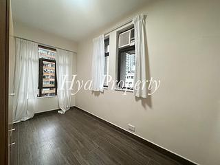 Mid Levels Central - Good View Court 03