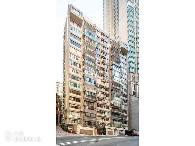 Mid Levels Central - Right Mansion 01