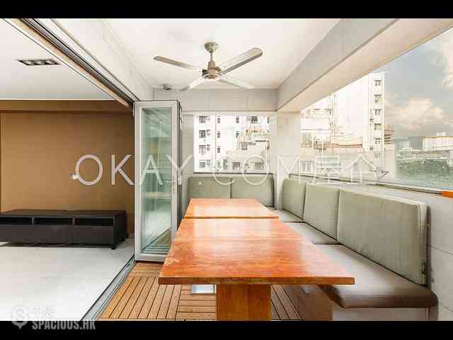 Wan Chai - Luckifast Building 07