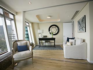 Repulse Bay - The Lily 11