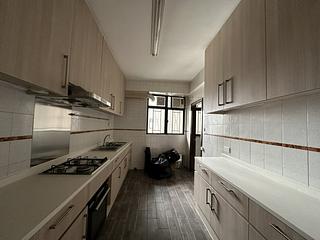 Mid Levels Central - Clovelly Court 06