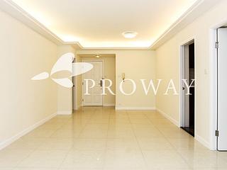Mid Levels Central - Elegant Terrace 03