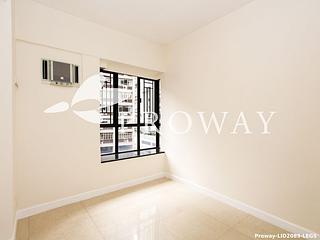 Mid Levels Central - Elegant Terrace 07