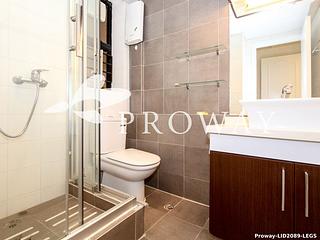 Mid Levels Central - Elegant Terrace 10