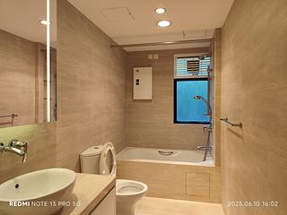 Repulse Bay - Grand Garden Block 1 05