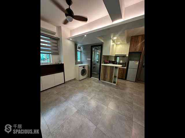 Wan Chai - On Hing Mansion 02
