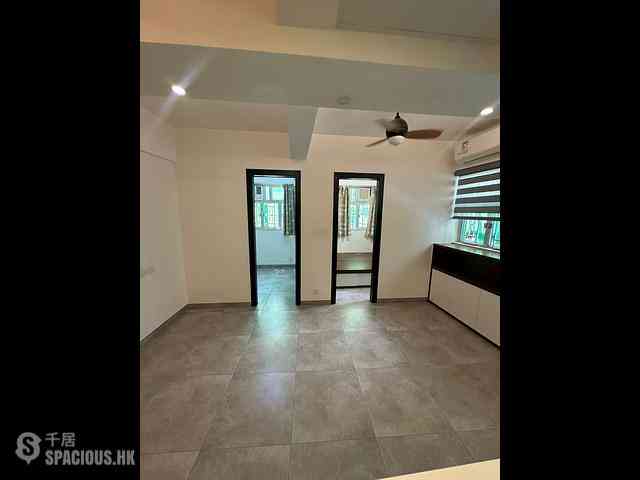 Wan Chai - On Hing Mansion 04
