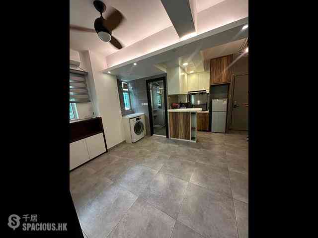 Wan Chai - On Hing Mansion 05