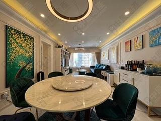 Mid Levels Central - The Grand Panorama Block 2 03