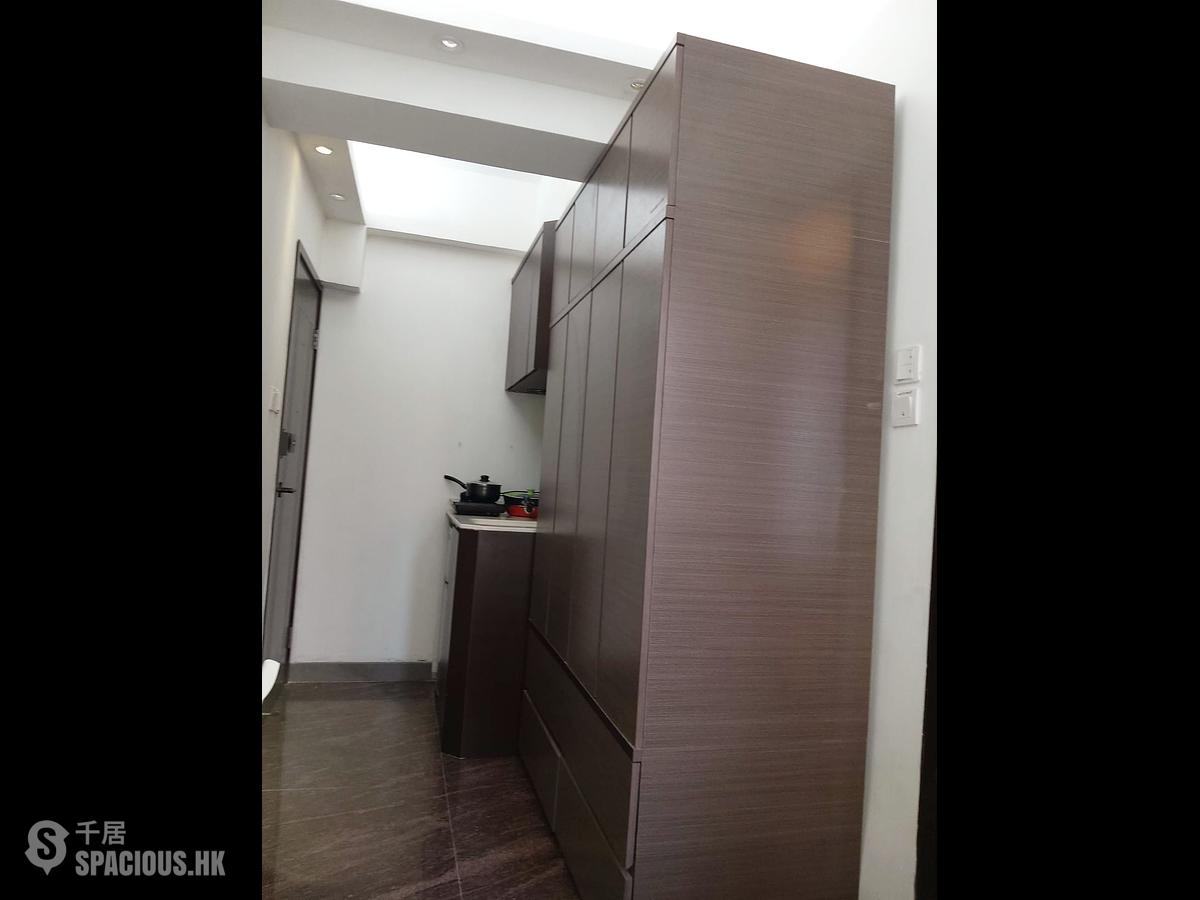 Causeway Bay - Hong Kong Mansion 01