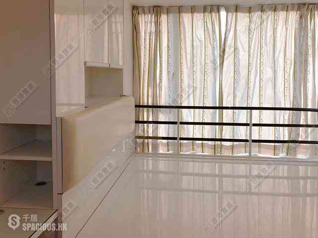 Tai Kok Tsui - Florient Rise Tower 3 03