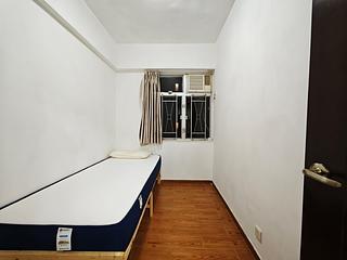 Wan Chai - Everwin Mansion 06