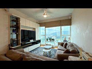 Discovery Bay - Discovery Bay Phase 12 Siena Two Graceful Mansion 02