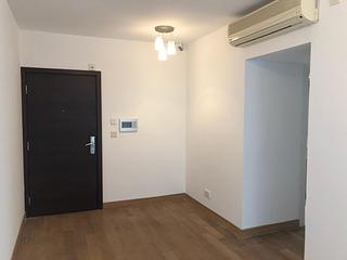 Soho - Centrestage Block 2 05