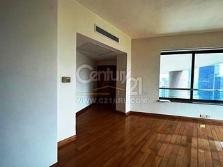 Mid Levels Central - Fairlane Tower 06