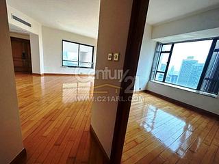 Mid Levels Central - Fairlane Tower 08