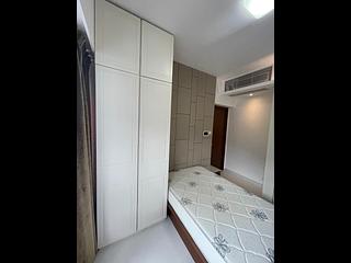 Shek Tong Tsui - One South Lane 06