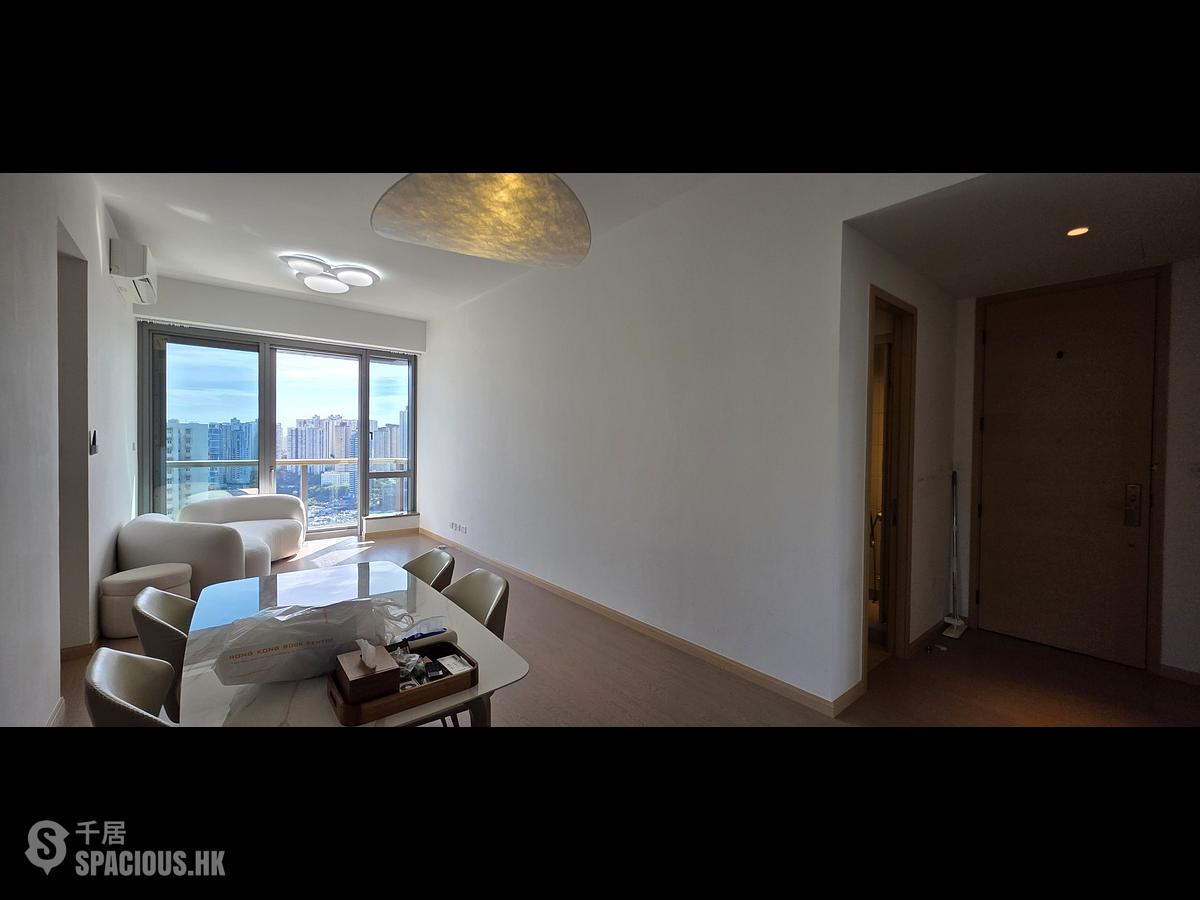 Wong Chuk Hang - The Southside Phase 2 La Marina Tower 2A 01