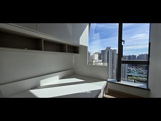 Wong Chuk Hang - The Southside Phase 2 La Marina Tower 2A 09