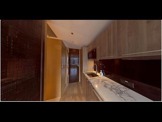 Mid Levels Central - Gramercy 03