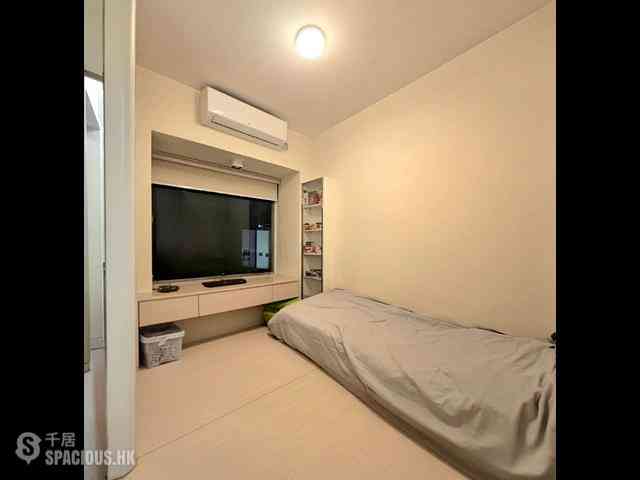Tung Chung - Caribbean Coast Phase 1 Monterey Cove Tower 1 13