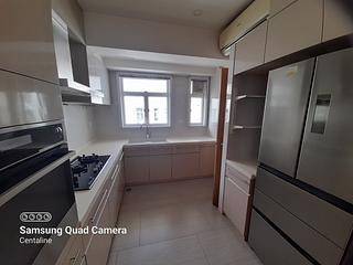 Mid Levels West - Realty Gardens Vienna Court (Block 5) 10