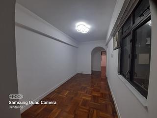 Mid Levels Central - Po Yue Yuk Building 04