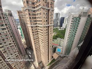 Mid Levels Central - Roc Ye Court 12