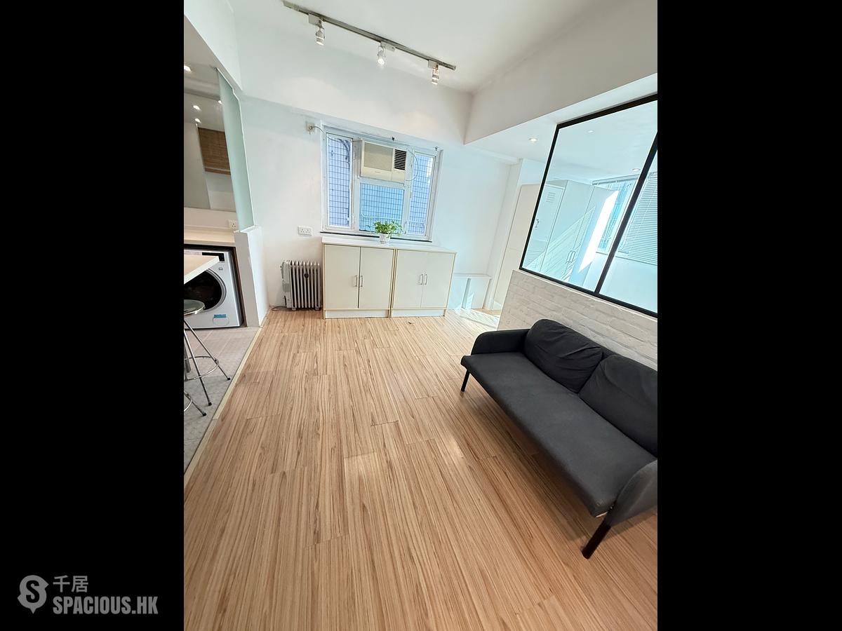 Noho - 75, Hollywood Road 01