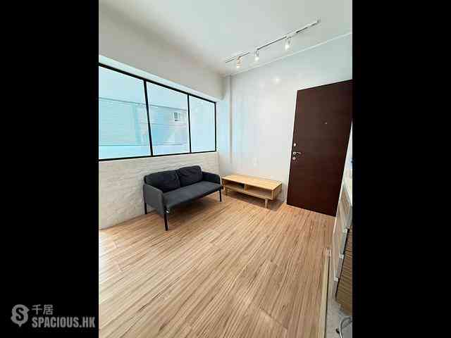 Central - 75, Hollywood Road 03