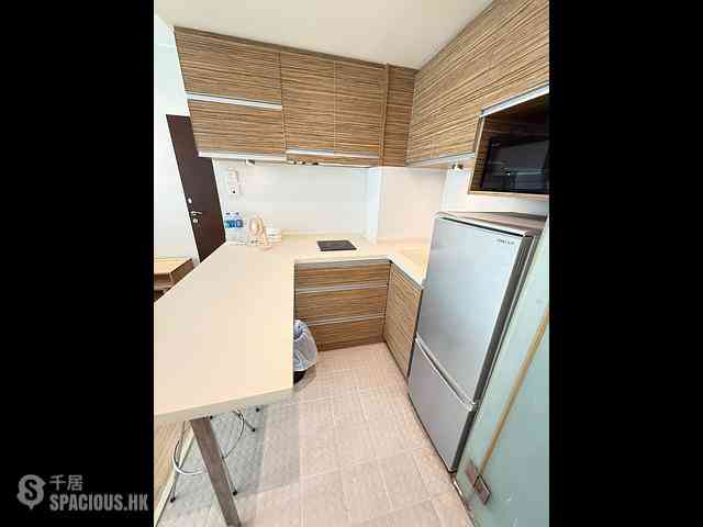 Central - 75, Hollywood Road 07