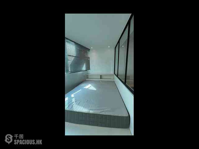 Central - 75, Hollywood Road 10