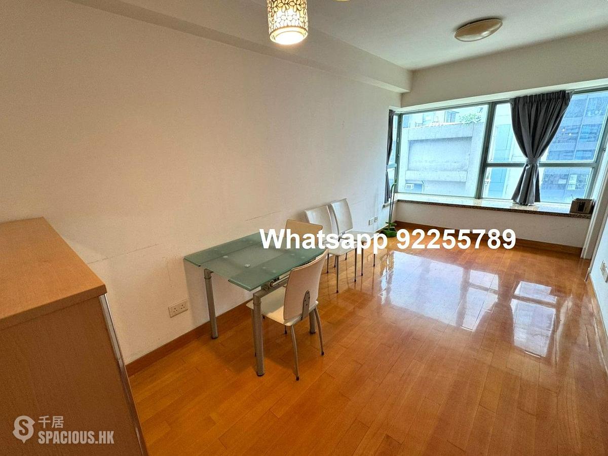 Sheung Wan - Queen's Terrace 01