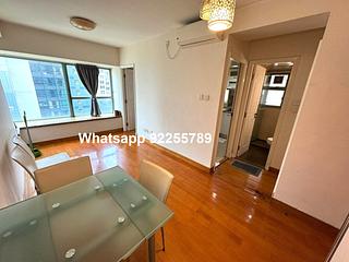 Sheung Wan - Queen's Terrace 02