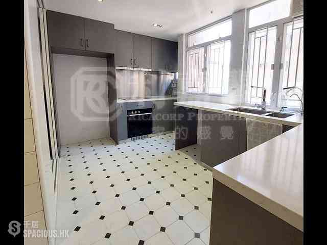 Braemar Hill - Arden Court 01